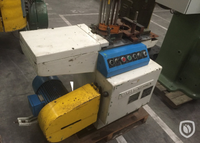 Karges Hammer AGR 100