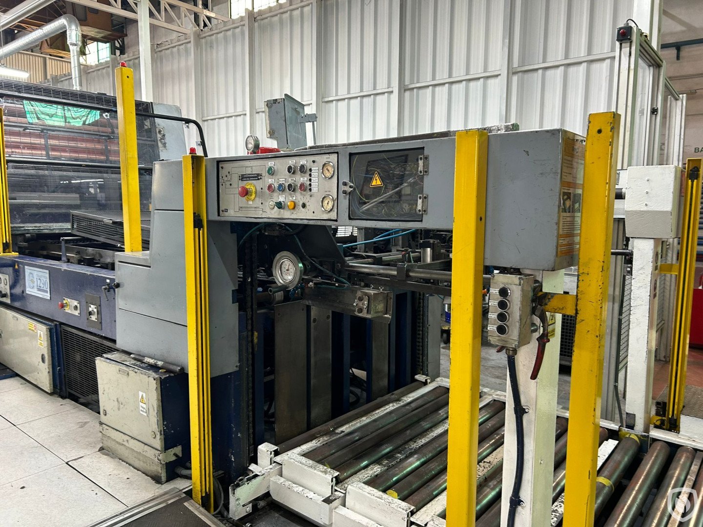 Crabtree 1290 tandem UV printing line