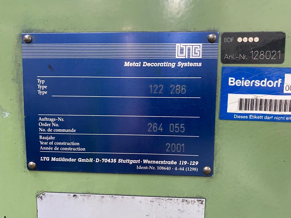 M122_machine_plate
